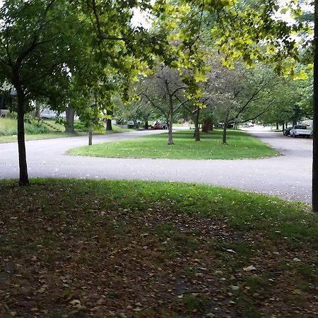 1551 Sturm Ave Apartment Indianapolis Luaran gambar